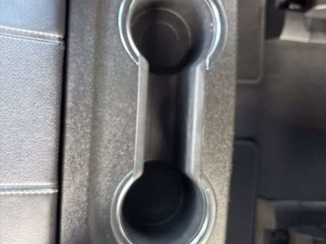 Used 2025 Chevrolet Suburban Premier AWD/4WD image 34