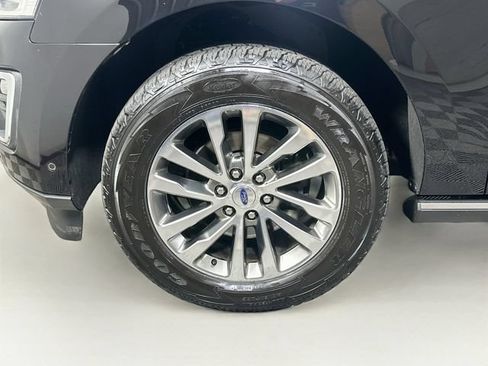 Certified 2018 Ford Expedition Max Limited w/ Equipment Group 301A AWD/4WD image 40