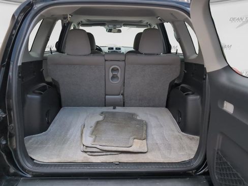 Used 2011 Toyota RAV4 2WD w/ Upgrade Value Pkg image 9