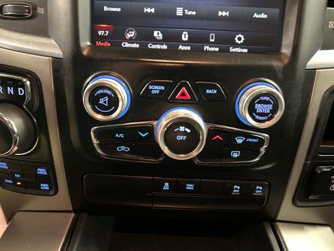 Used 2018 RAM 1500 Big Horn image 17