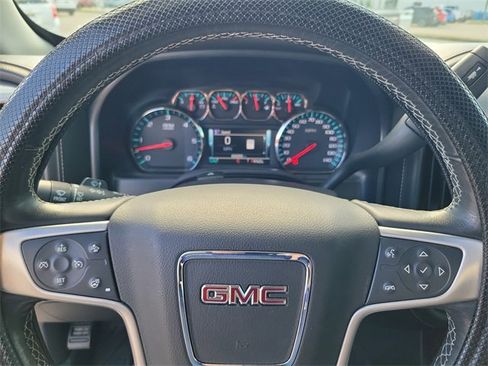 Used 2018 GMC Sierra 1500 SLT image 21