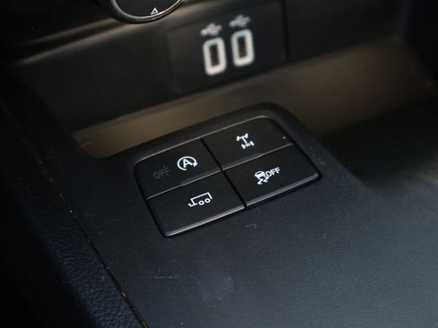 Used 2020 Ford Ranger XLT w/ Equipment Group 301A Mid image 18