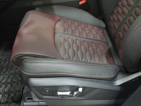 New 2026 Audi RS Q8 performance image 29