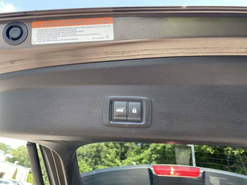 Used 2022 Mitsubishi Outlander SEL AWD/4WD image 32