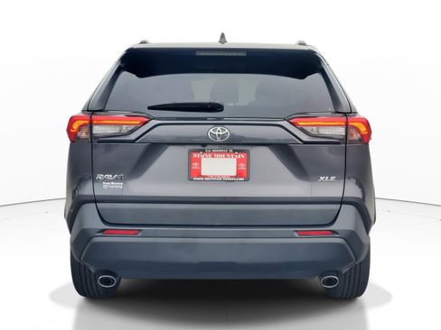 Certified 2021 Toyota RAV4 XLE image 5