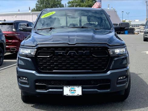 Used 2025 RAM 1500 Big Horn AWD/4WD image 3