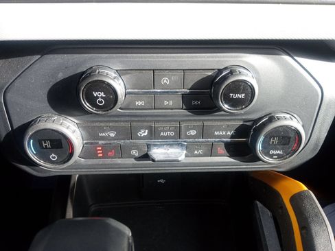 Used 2021 Ford Bronco Badlands AWD/4WD image 33