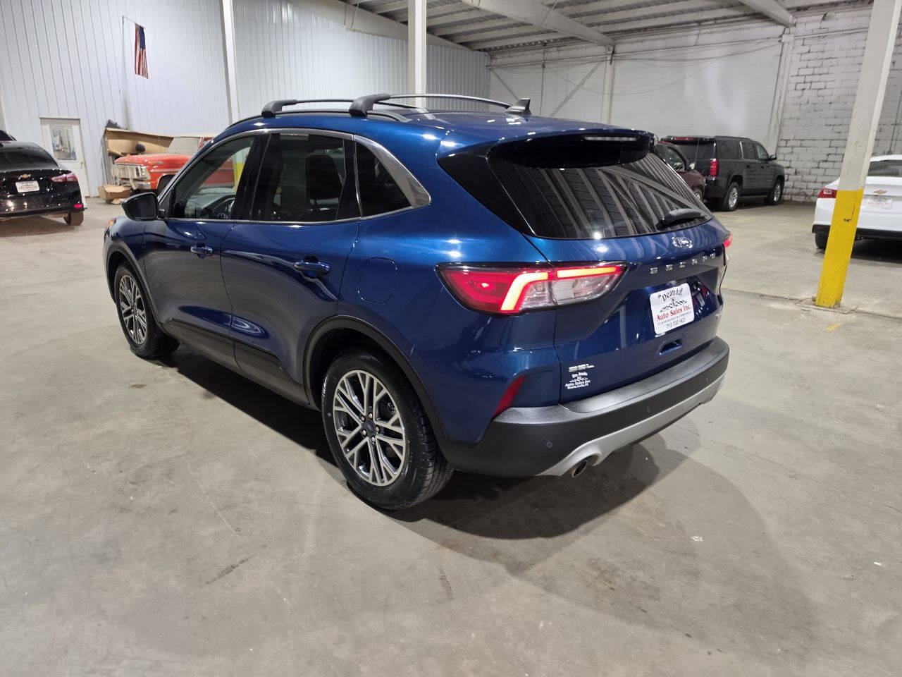 Used 2020 Ford Escape SEL FWD image 8