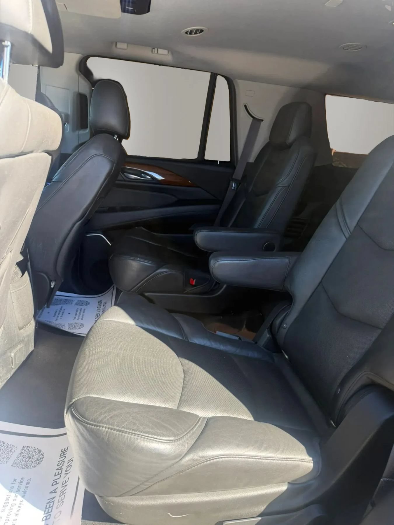 Used 2016 Cadillac Escalade Premium RWD image 17