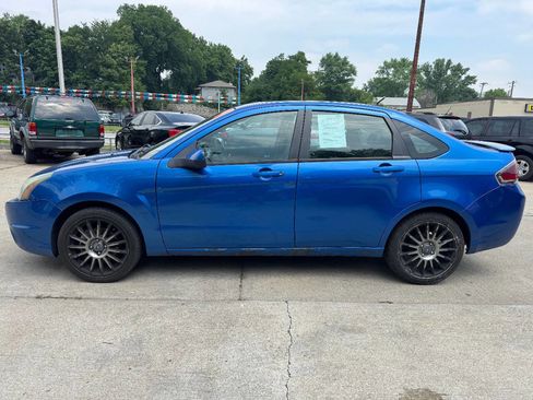 Used 2011 Ford Focus SES w/ 401A Rapid Spec Order Code image 4