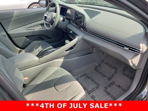 New 2026 Hyundai Elantra Sport FWD image 20