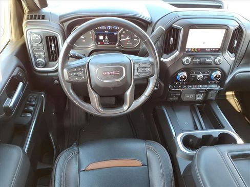 Used 2021 GMC Sierra 1500 AT4 w/ AT4 Value Package image 5