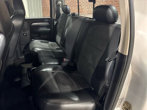 Used 2005 Dodge Ram 1500 Truck 2WD Quad Cab image 57