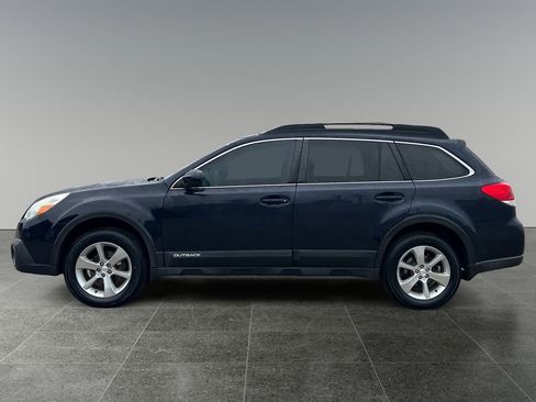 Used 2013 Subaru Outback 2.5i Limited w/ Moonroof Pkg image 4