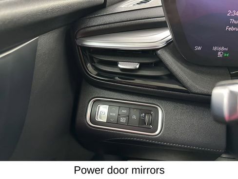 Used 2025 Buick Enclave Preferred image 40