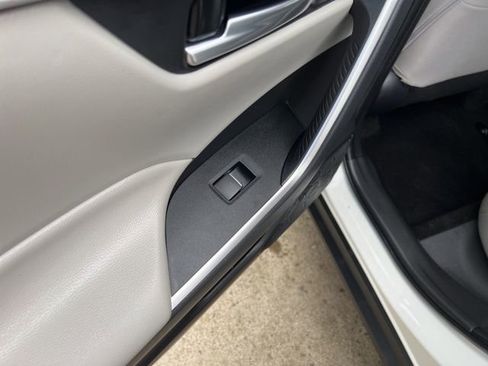 Used 2024 Toyota RAV4 XLE image 51