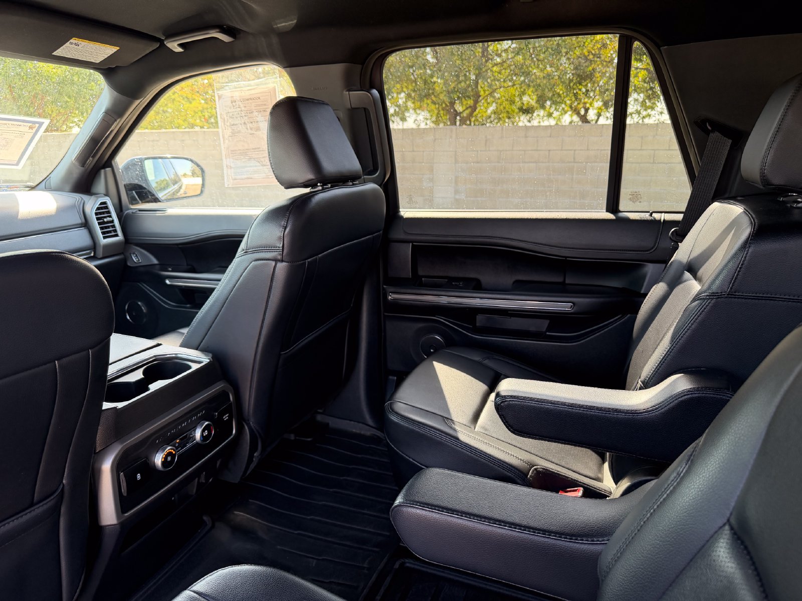 Used 2021 Ford Expedition XLT AWD/4WD image 15