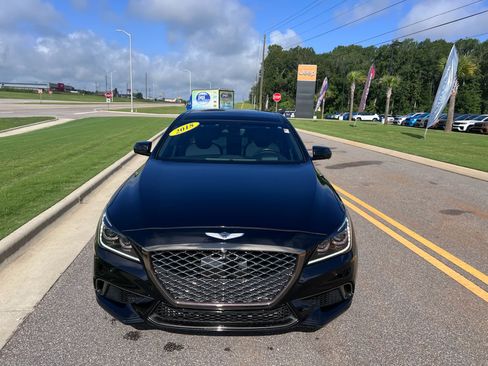 Used 2018 Genesis G80 3.3T Sport RWD image 9