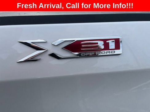 Used 2022 GMC Sierra 1500 SLT w/ SLT Premium Plus Package AWD/4WD image 22