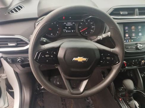 Used 2023 Chevrolet TrailBlazer LT image 20