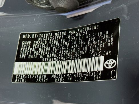 Used 2024 Toyota Corolla LE FWD image 39