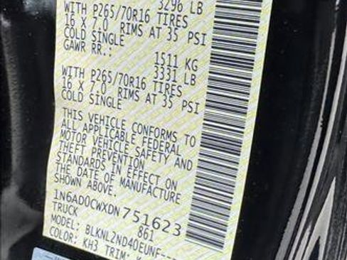 Used 2013 Nissan Frontier SV w/ SV Value Truck Pkg AWD/4WD image 21