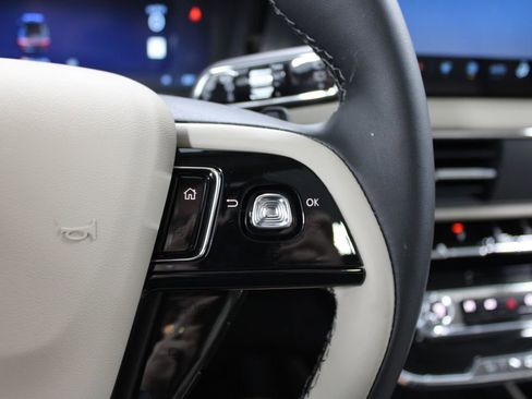 New 2026 Lincoln Corsair Premiere image 38