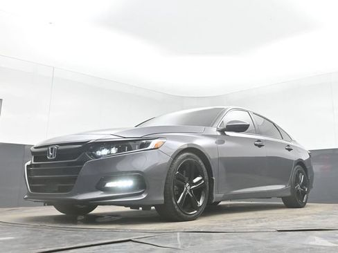 Used 2019 Honda Accord Sport image 41
