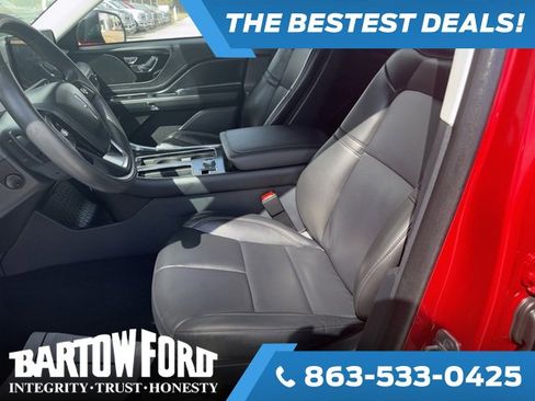 Used 2025 Lincoln Aviator 2WD w/ Jet Appearance Package image 9