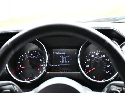 Used 2016 Ford Mustang Coupe w/ Equipment Group 051A RWD image 29