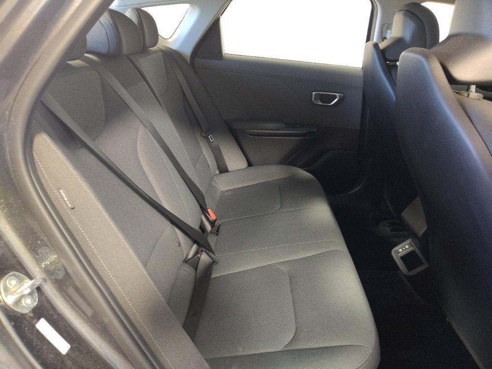 Used 2025 Kia K4 FWD image 19