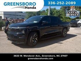 Used 2024 Chevrolet Silverado EV RST AWD/4WD image 1