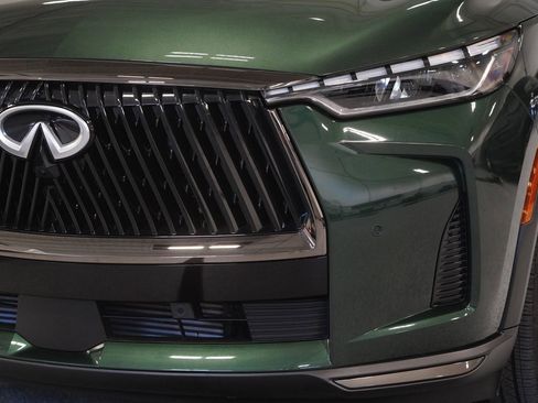 Used 2026 INFINITI QX60 Autograph w/ Dark Cargo Package image 8