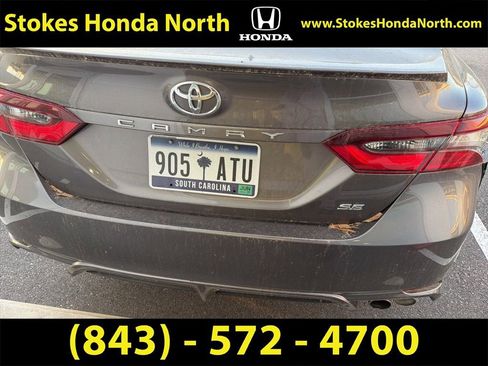 Used 2022 Toyota Camry SE FWD image 10
