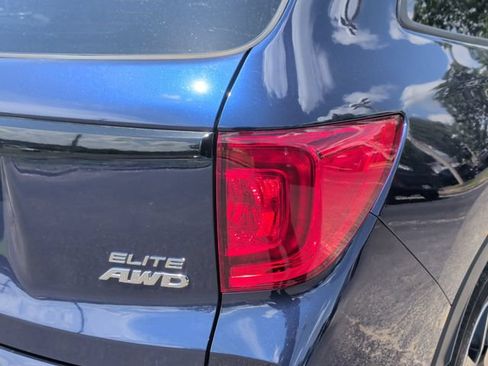 Used 2023 Honda Passport Elite image 12