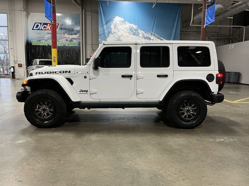Used 2023 Jeep Wrangler Unlimited Rubicon 392 image 2