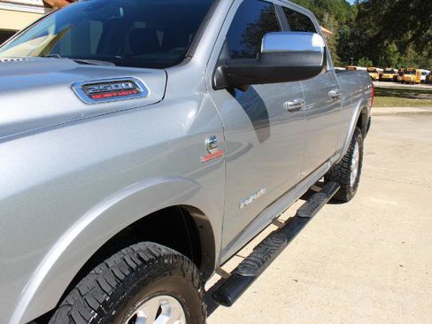 Used 2019 RAM 2500 Laramie image 26
