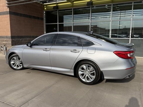 Used 2022 Honda Accord Sport image 5