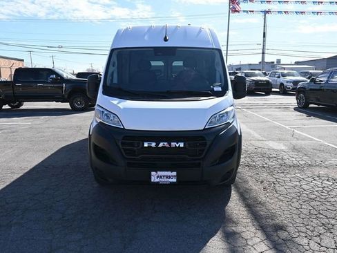 Used 2024 RAM ProMaster 2500 image 29