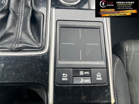 Used 2019 Mitsubishi Eclipse Cross SE image 18