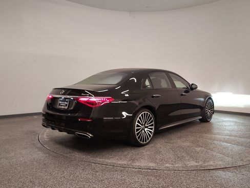 Used 2023 Mercedes-Benz S 580 4MATIC Sedan image 8