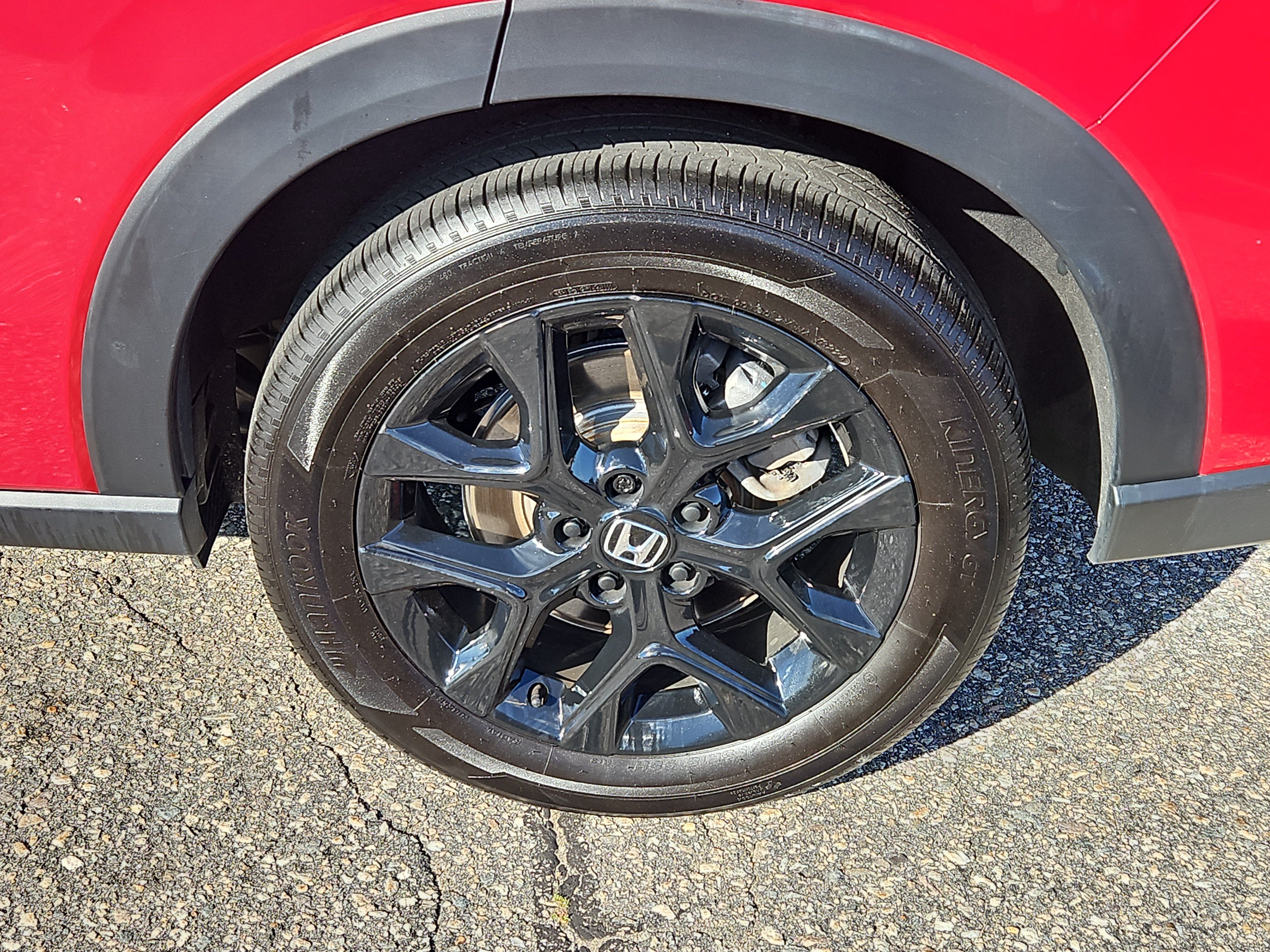 Certified 2025 Honda HR-V Sport image 23