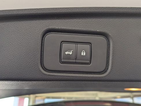 New 2026 Nissan Pathfinder SL image 35