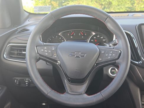 Used 2024 Chevrolet Equinox RS FWD image 17
