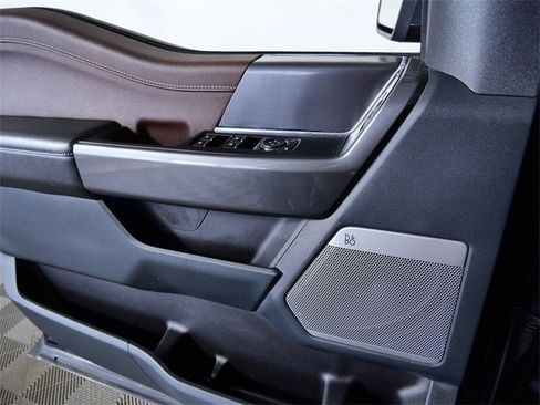 Certified 2023 Ford F150 Lariat w/ Equipment Group 502A High image 27