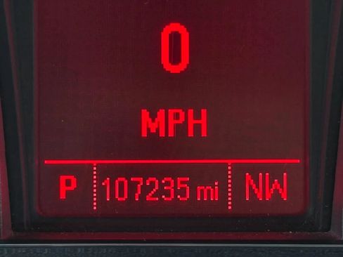 Used 2017 GMC Terrain SLE FWD image 29