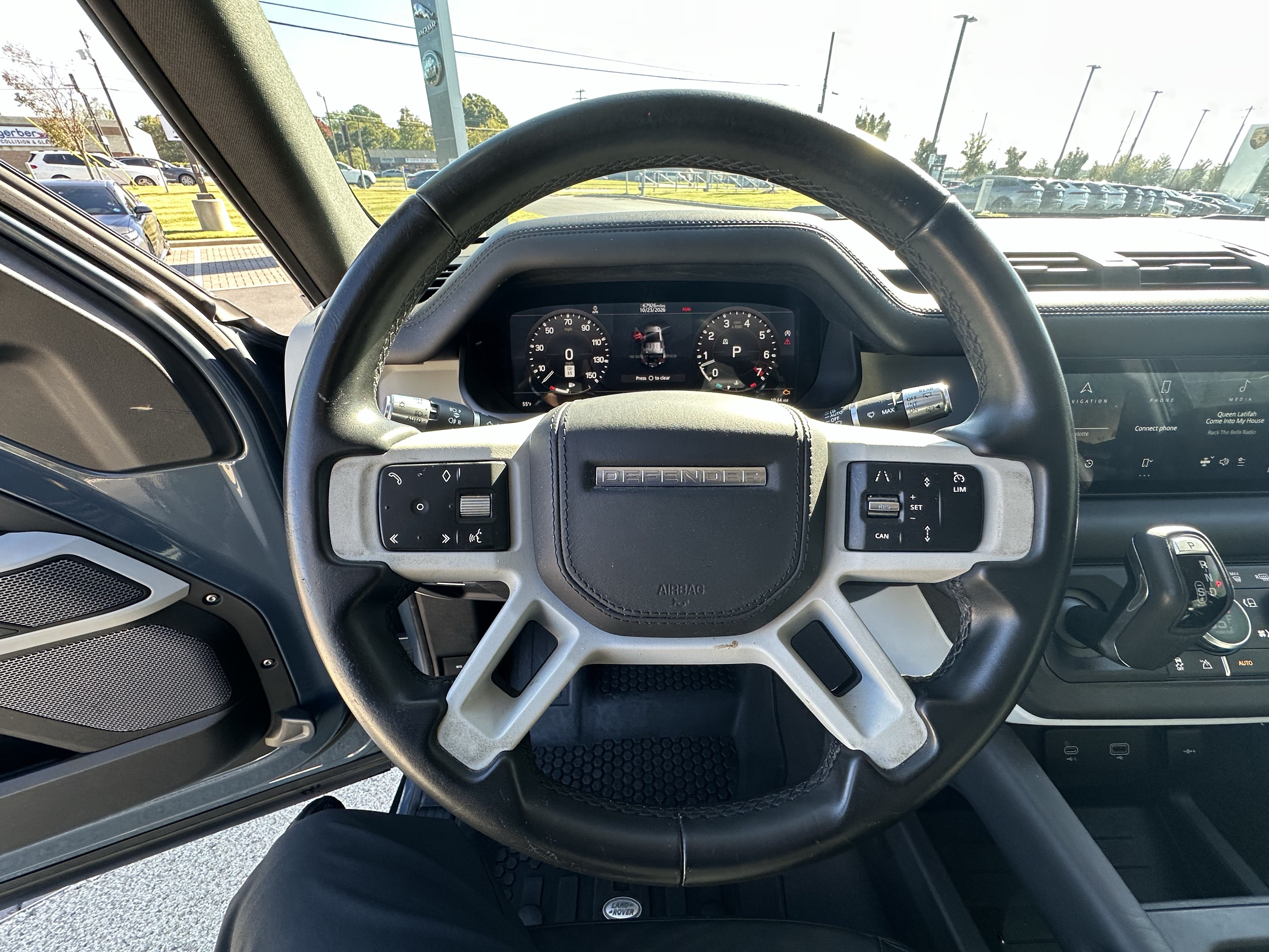Used 2020 Land Rover Defender 110 HSE AWD/4WD image 19