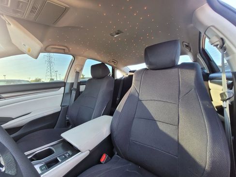 Used 2019 Honda Accord LX image 6