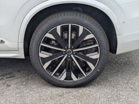 New 2026 Volvo XC90 T8 Plus w/ Protection Package AWD/4WD image 6