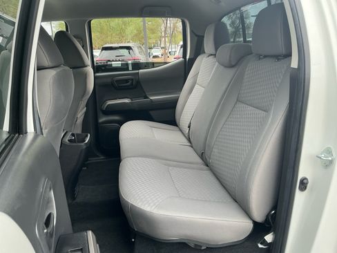 Used 2023 Toyota Tacoma SR5 RWD image 16